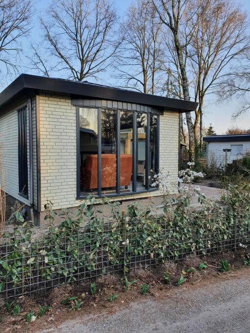 Cozy Chalet For 4 Veluwe Putten Zewnętrze zdjęcie